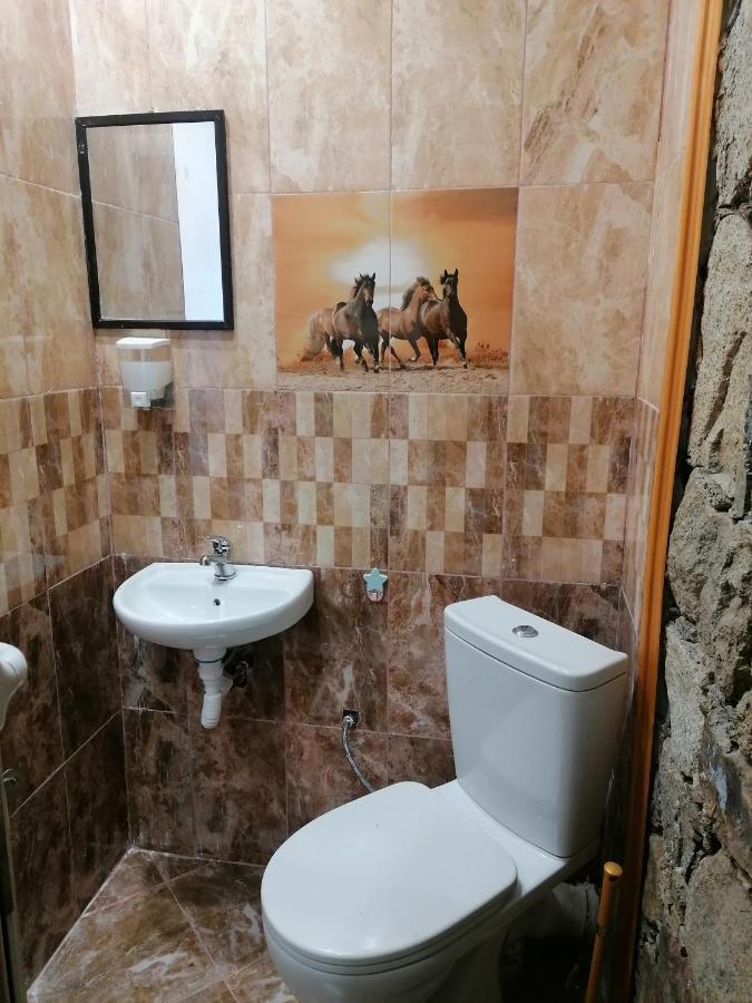 Лилянината Къща Villa Kalofer Luaran gambar